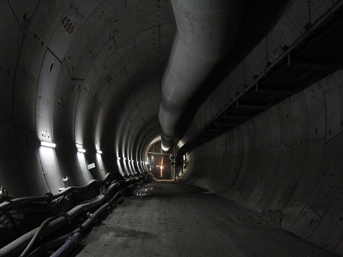 گام بلند مترو قم برای بهره‌برداری/مجوز انتشار اوراق مشارکت قطار شهری قم صادر شد