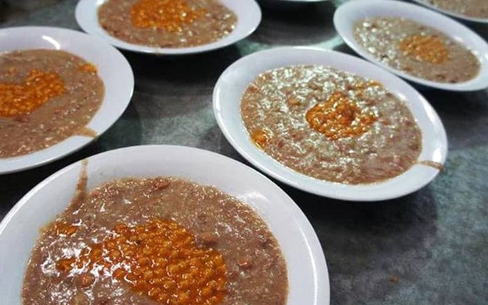  توزیع بیش از ۴۰۰۰ پرس صبحانه گرم بین زائران حسینی