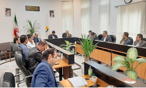 برگزاری جلسه مدیریتی مترو قم با حضور مسئولین سازمان بازرسی استان