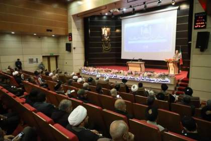 برگزاری نشست توجیهی برنامه‌های شهرداری قم در دهه فجر انقلاب اسلامی