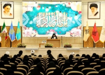 قدرت خدایی و خلوص امام خمینی(ره) باعث پیروزی انقلاب اسلامی شد
