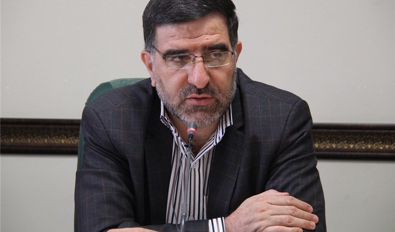 منابع افزایش 400 هزار تومانی حقوق کارکنان و بازنشستگان موجود است
