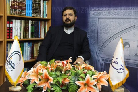 نامه آیت‌الله اعرافی به رهبران دینی بیانگر نگاه اعتدالی و تقریبی اسلام است/ دنیای امروز نیازمند گفت وگو است