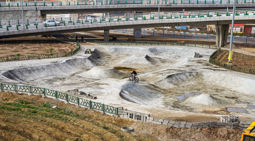 بهره‌برداری از بوستان حنانه قم همزمان با هفته درختکاری/ بوستان جوان توسعه می‌یابد