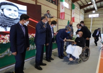 تجلیل از خانواده شهید والامقام عزیززادگان