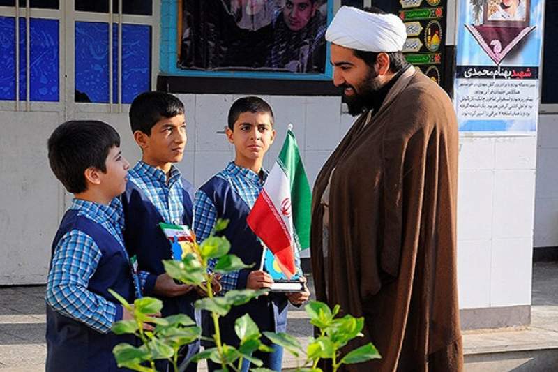 حضور ۵۷ مبلغ اوقاف در مدارس قم طی ایام فاطمیه