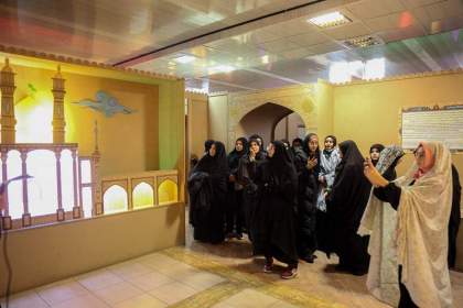 ۴۰ زائر مسلمان از کشور بلژیک در حرم مطهر حضرت معصومه (س) حضور یافتند
