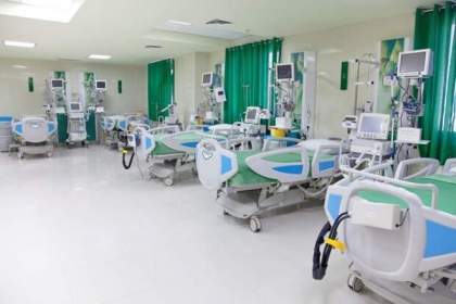 احداث سه بیمارستان ۵۰۰ تختخوابی جدید در قم پیگیری می‌شود