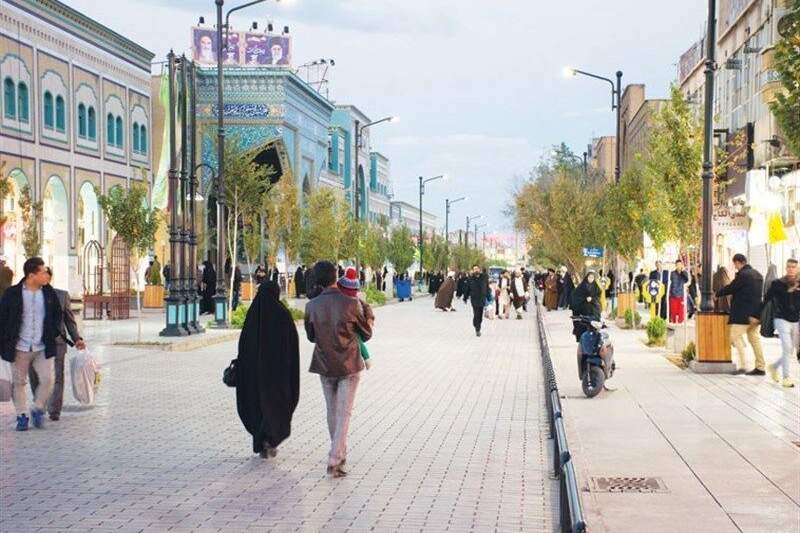 ضلع غربی حرم حضرت معصومه(س) پیاده راه شهری می شود