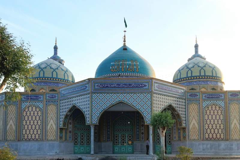 امام‌زادگان؛ ستارگان درخشان در آسمان قم/ نقش بقاع متبرکه در توسعه گردشگری شهری