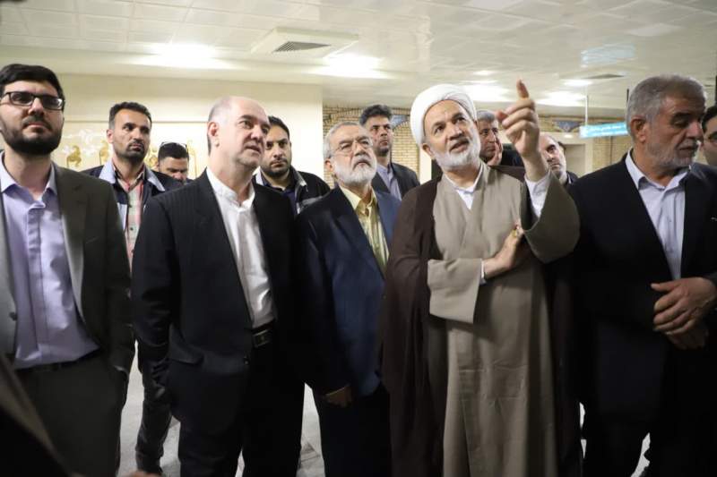 خط نخست متروی قم تا ۱۴۰۷ تکمیل خواهد شد