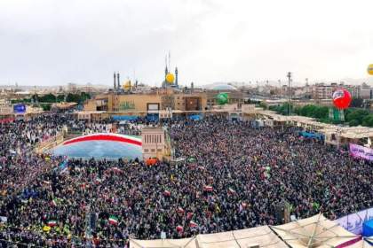 مشارکت شهرداری قم در برگزاری جشن بزرگ محفل ویژه ایام ولادت حضرت معصومه(س)