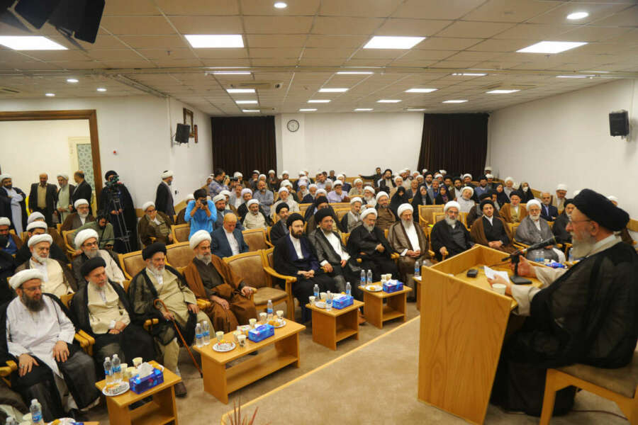 در مراسم رونمایی از درگاه جامع فقه معاصر، ضرورت تحول در نگرش فقهی و به‌روز بودن فقیهان برای پاسخگویی به مسائل جدید مطرح شد.
