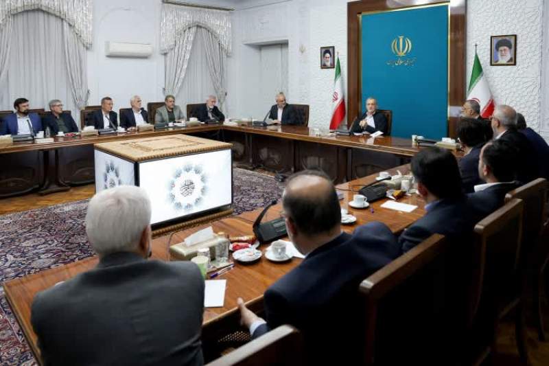 حضور سرپرست شهرداری قم در نشست کلانشهرهای کشور