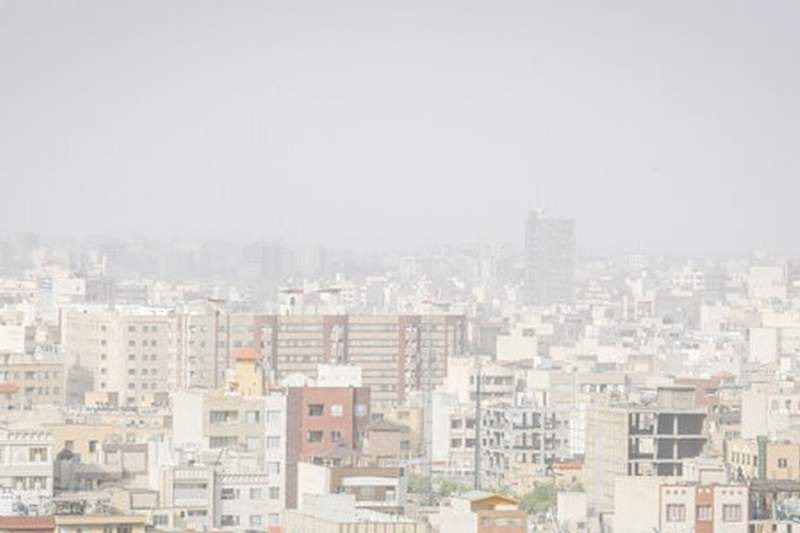 طوفان و گردوخاک قم را درنوردید