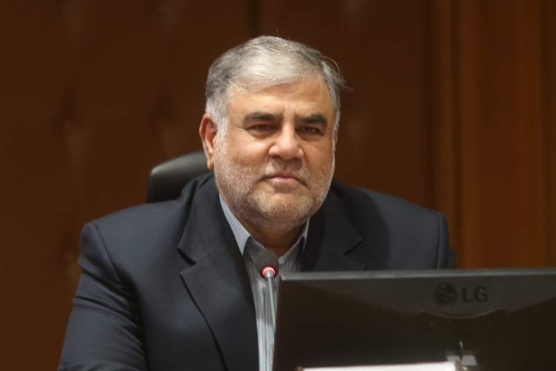 وزیر کشور حکم شهردار قم را ابلاغ کرد