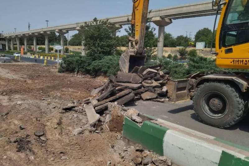 بهسازی و بازسازی رمپ بلوار شهید سلیمانی قم