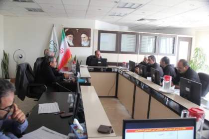 توزیع گسترده یخ بهداشتی در ایام محرم توسط سازمان ساماندهی مشاغل شهرداری قم