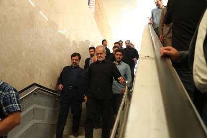 سفر غیر رسمی دکتر پزشکیان ریاست محترم جمهوری به قم  <img src="/images/picture_icon.png" width="16" height="16" border="0" align="top">