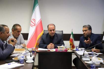 اجرای پیمان‌های جدید مدیریت پسماند و خدمات شهری مناطق هشتگانه شهرداری قم با رویکرد ارتقای رضایت شهروندان