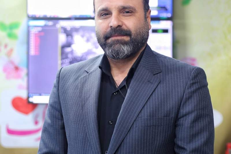 خدمت‌رسانی 50 ون در مسیرهای منتهی به مسجد جمکران/ استقرار کامل گشت‌های نظارتی تاکسیرانی در مسیر پیاده‌روی دلدادگان حسینی