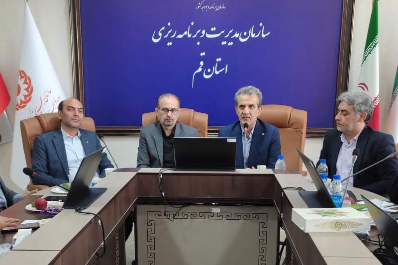قم نیازمند طراحی زیست‌بوم اجتماعی متناسب با جمعیت زائر و مجاور است