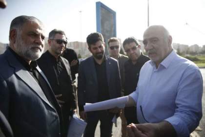 بازدید شهردار قم از میدان مرجعیت و بررسی طرح‌های مرتبط با مسائل ترافیکی