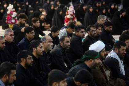 آیین شکرانه خدمت خادمان حرم بانوی کرامت برگزار شد