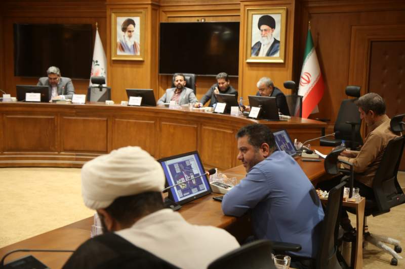 جلسه کمیسیون معماری و شهرسازی قم با محوریت احیای بافت تاریخی و پارکینگ بازار کهنه برگزار شد