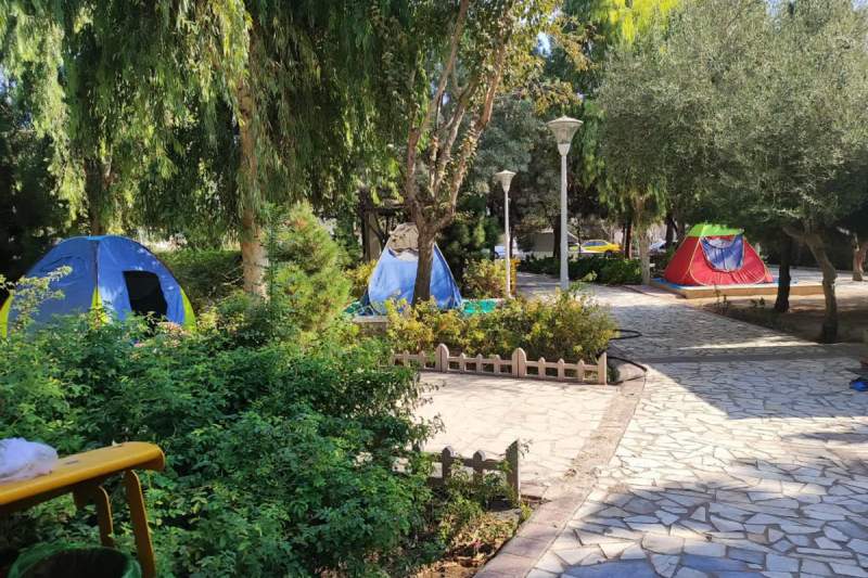 استقبال گسترده زائران در روزهای پایانی تابستان از بوستان‌های اطراف مسجد مقدس جمکران