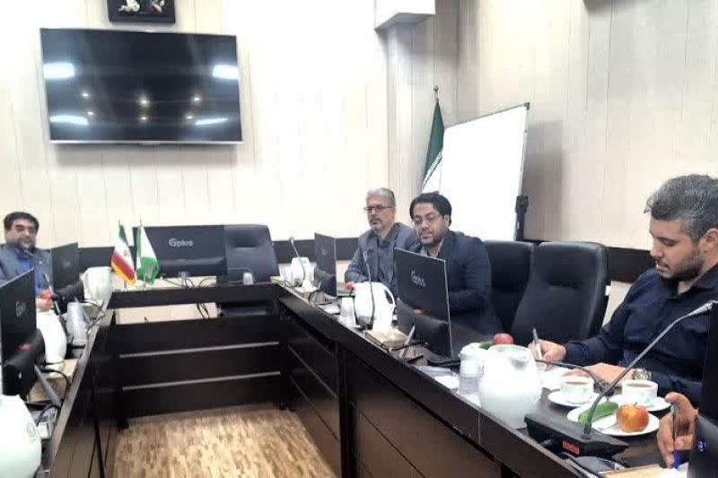 نشست معارفه کارکنان سامانه ۱۳۷ با مدیرکل بازرسی شهرداری قم برگزار شد