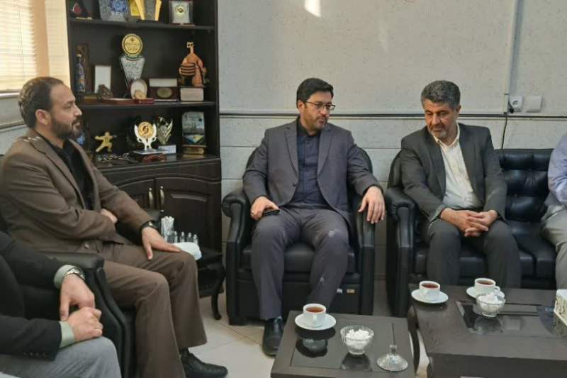 تشکیل کارگروه مشترک شهرداری و ورزش و جوانان برای نشاط اجتماعی در محلات قم