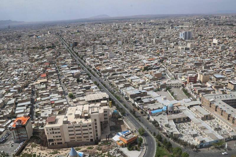 لزوم احیای فضای نقد در شهرسازی قم / برنامه‌ریزی شهری باید با مشاوران بومی انجام شود