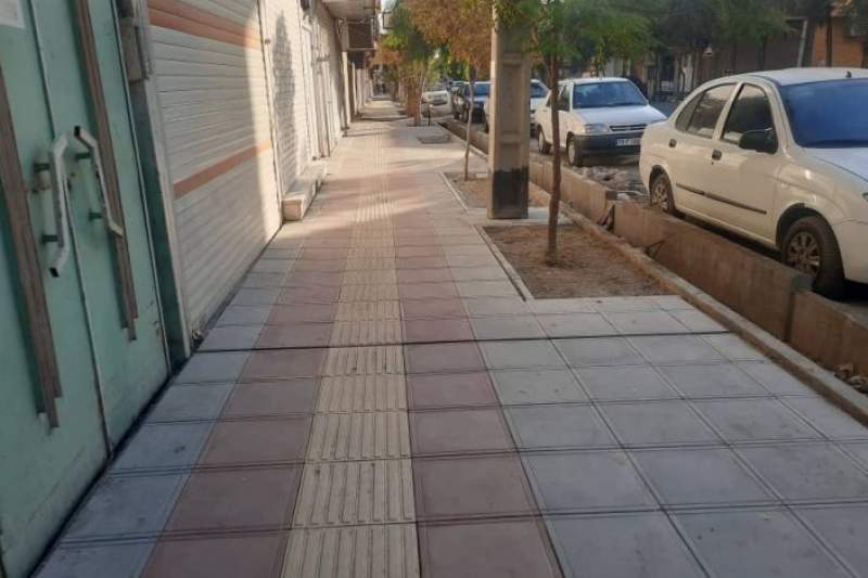 ساماندهی معابر پیاده در منطقه ۴ قم