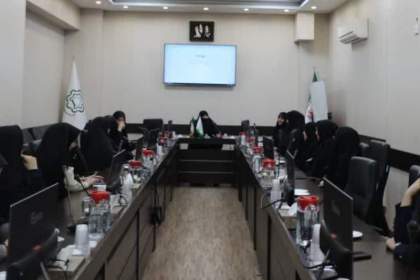 کارگاه «تقویت هویت اسلامی زن کارمند کارآمد» ویژه بانوان شهرداری قم برگزار شد